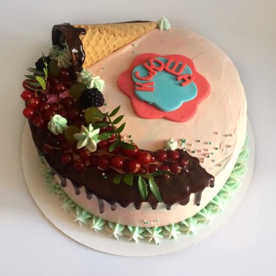 Торт на день рождения Сникерс 1406